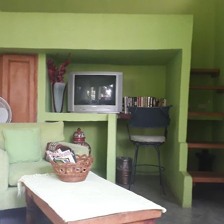 מלון סאן מיגל דה אלנדה Casa Carly מראה חיצוני תמונה